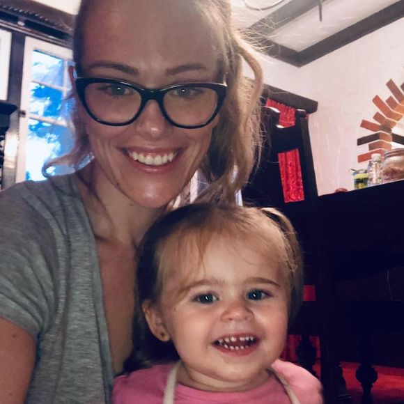 Meet your Posher, Alicia - Picture 1 of 1